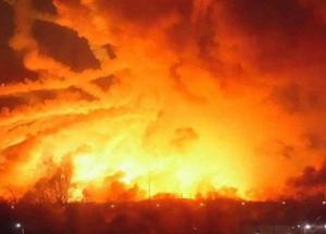 Взрывы складов с боеприпасами в Украине: кому это выгодно