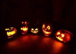 Хэллоуин-2019: что сделать, чтобы защитить дом и стать богатым