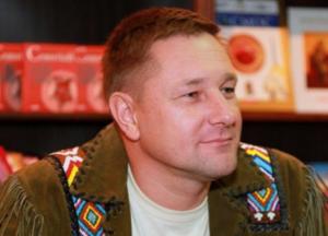 Константин Стогний презентует новый приключенческий роман «Секретный код майя»