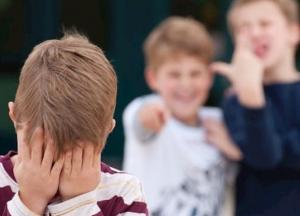 Эпидемия буллинга в школах: что делать?