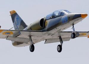 Почему наши летчики до сих пор учатся на старых чешских "Альбатросах"