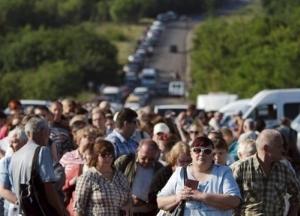 Бесконечная очередь, или «Новая жизнь» Луганска