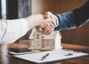 Придется платить больше: в Украине изменили условия купли-продажи жилья