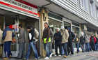 Уровень безработицы в еврозоне достиг почти 12%