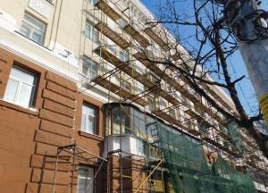 Новую порцию фасадов в Днепре отремонтирует фирма, связанная с окружением депутата горсовета Кучугуры