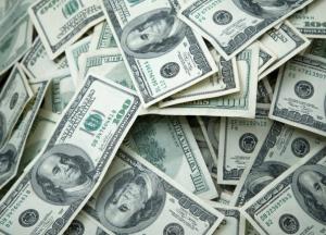 В Украине любят доллары, и это не дает работать экономике