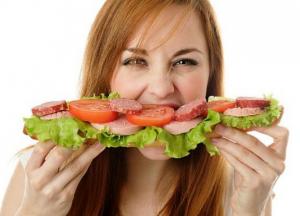 Как научиться не переедать: 5 простых правил