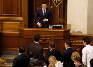 В историю можно войти, а можно вляпаться. Похоже, что вляпаться уже получилось