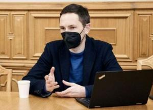 Когда и кому будут выдавать ковидные сертификаты в Украине: объяснение замминистра Минцифры