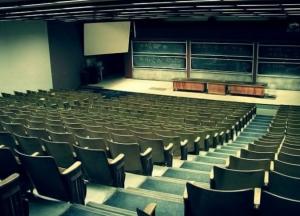 Назад в 90-е: У ВУЗов нет средств на отопление