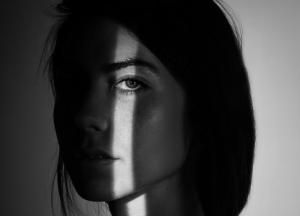 У всех несчастных людей одни и те же претензии к жизни