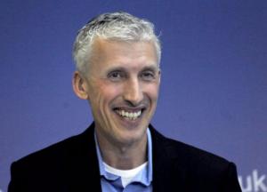 Опять всех переиграл...