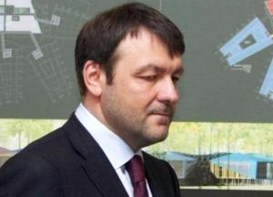 В чем подозревают завхоза Ющенко, который теперь продает орехи