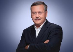 Вони вже і Америку дістали