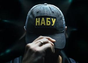 "Каменя на камені не лишиться": політолог порівняв війну між СБУ і НАБУ з президентством Ющенка