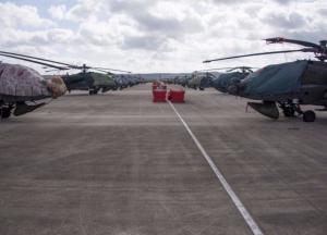 AH-64 Apache у границ с Россией становится все больше
