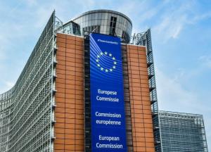 Итоги Брюссельского саммита: Европа не готова забрать безвиз, но передала сигнал