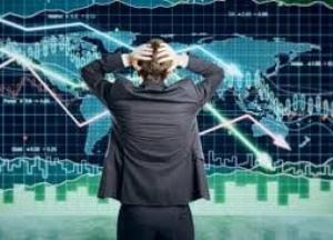 Очередное испытание для Украины: деньги подорожают, инвестиции сократятся