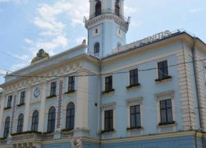 ​Фінал виборів міського голови Чернівців найбрудніший в історії міста