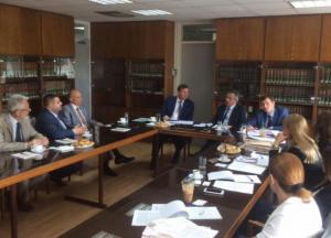 «Смотрящий»  за генпрокурором Луценко