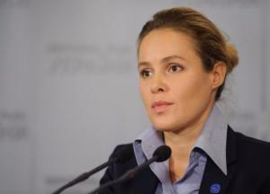 Контрабанда металлолома из Украины в Россию: коррупционная схема Натальи Королевской