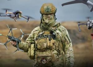 "І вся ця махіна злагоджено працює": "очі" Mavic направляють FPV-дрони, але вище ще є "крилаті хлопці" 
