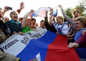 Донбасс в 2014 фактически изнасиловали