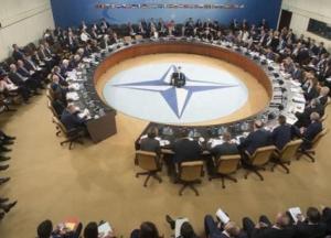 Последствия создания второго НАТО: Европа станет уязвимой для России