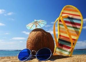 «На Мальдивы и так далее» – украинцы обсудили депутатские отпуска (видео)