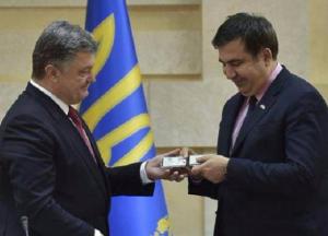 Лишив Саакашвили гражданства, Порошенко нанес удар по сознаю своих сторонников