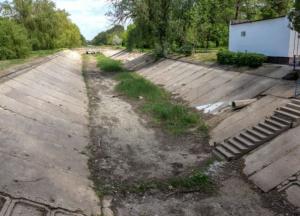 Як продати воду в Крим і не продати Україну?