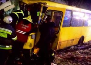 Смертельные гонки на дорогах: маршрутчики-нелегалы смеются над штрафами в 340 гривен