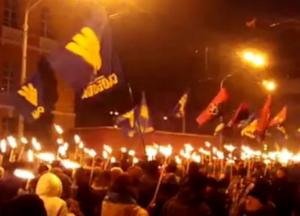 Клоуни, паяци і їхні грошодавці