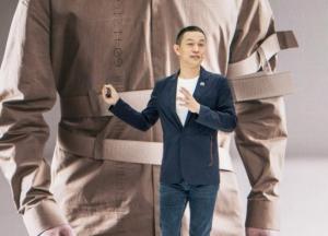 Китайский Илон Маск: как электрокар сделал миллиардером выходца из деревни без электричества