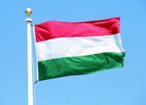 Двойной прогиб перед Кремлем по-венгерски