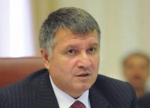 Аваков і купа його радників намагаються розказати, що у нас повністю нова поліція