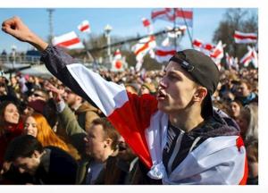 России всегда будет мало: кремлевские рупоры уже и белорусов записывают в «нацисты»