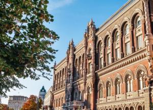 Катастрофическая роскошь отставки Смолия