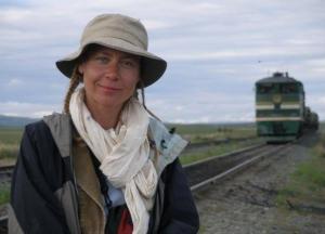 Испугались геев: россияне избили французскую писательницу