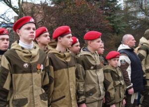 Новости Крымнаша: Крым сегодня - это смесь дремучего совка и лихих 90-х»