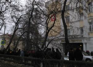 Новости Крымнаша: Ползите дальше, сбивая колени