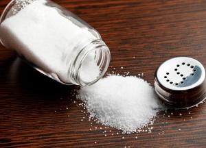 Польза или вред: что нужно знать о соли