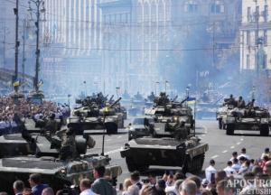 Техника, награждения и жара: чем запомнился парад в честь 30-летия Независимости Украины