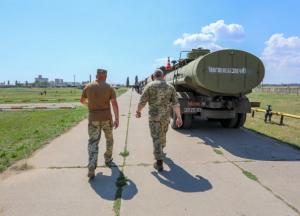 Скандал в ВСУ: исчезли топливо и руководство