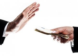 Общество ждет от власти результатов в борьбе с коррупцией