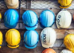 Безработица становится главной проблемой Украины