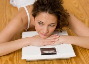 Если вес стоит на месте: здоровые продукты, которые очень калорийны