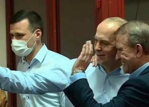 Зеленский торгуется с Путиным за Медведчука