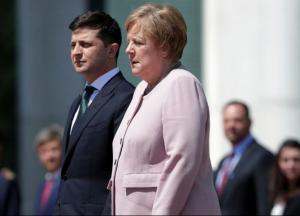 Явно не в лучшей форме: что происходит с Ангелой Меркель