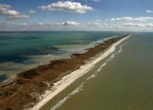 "Села заміновані, жителі – у заручниках": що відбувається на окупованій Кінбурнській косі